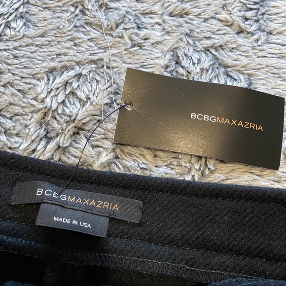 NWT BCBGMaxAzria Pocket Pencil Skirt Black - Picture 3 of 3
